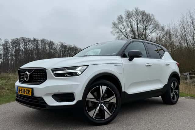 Volvo XC40 (2021)