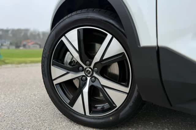 Volvo XC40 (2021) thumbnail 22