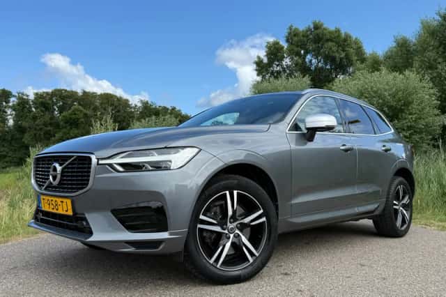 Volvo XC60 (2019) thumbnail 1