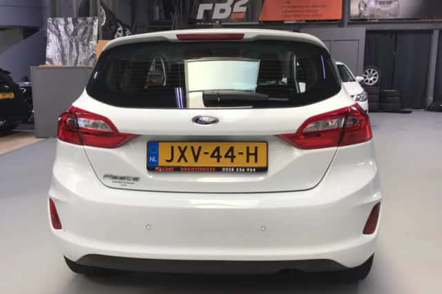 Ford Fiesta (2018) thumbnail 5