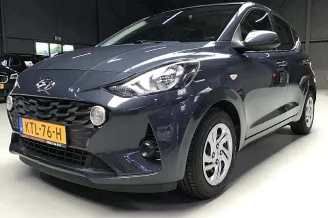 Hyundai i10 (2022) thumbnail 2