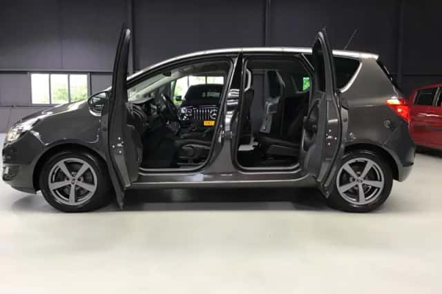 Opel Meriva (2014) thumbnail 2