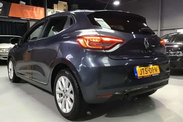 Renault Clio (2021) thumbnail 6