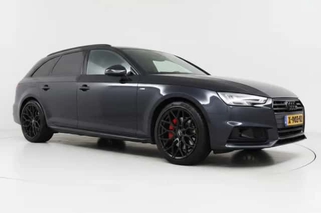 Audi A4 (2017) thumbnail 6