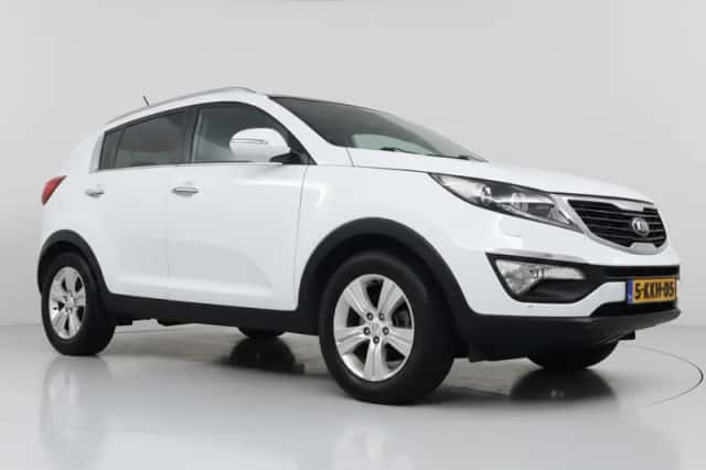 Kia Sportage (2013) thumbnail 5