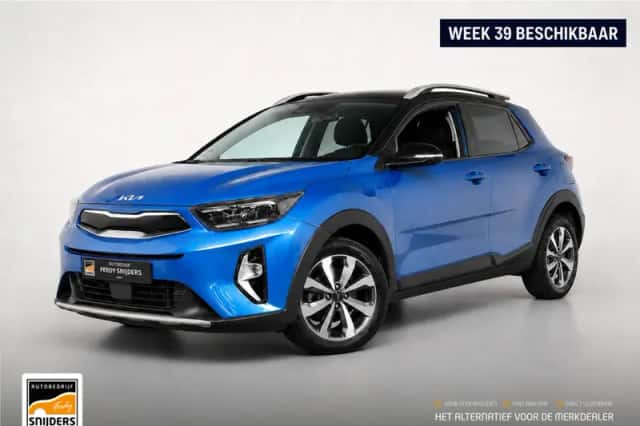 Kia Stonic (2021) thumbnail 1