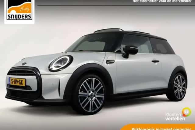 MINI Cooper (2021) thumbnail 1