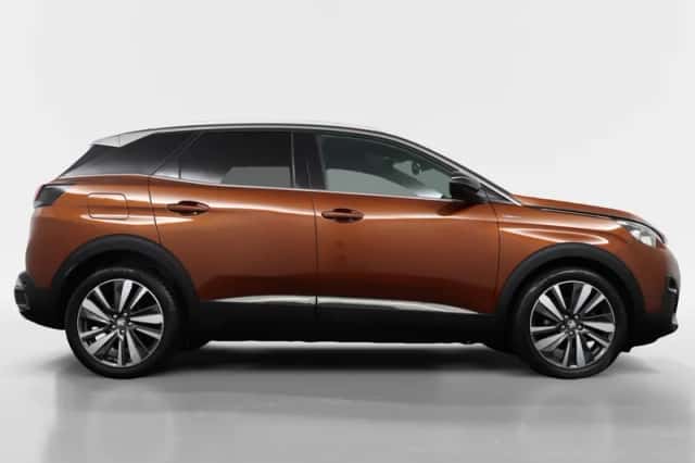 Peugeot 3008 (2017) thumbnail 6