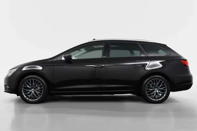 SEAT Leon (2016) thumbnail 6