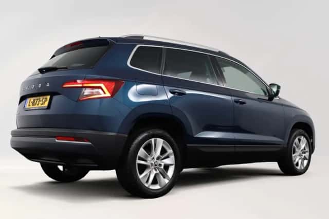 Škoda Karoq (2021) thumbnail 3