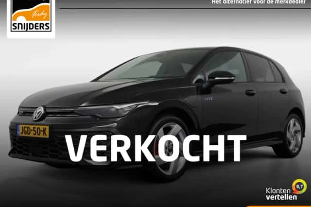 Volkswagen Golf (2025) thumbnail 2