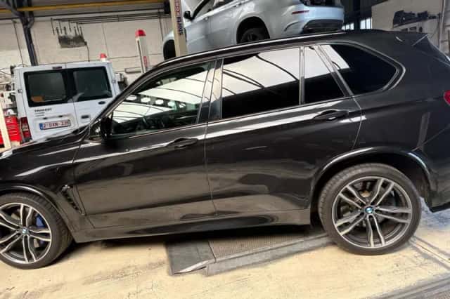 BMW X5 (2016) thumbnail 5
