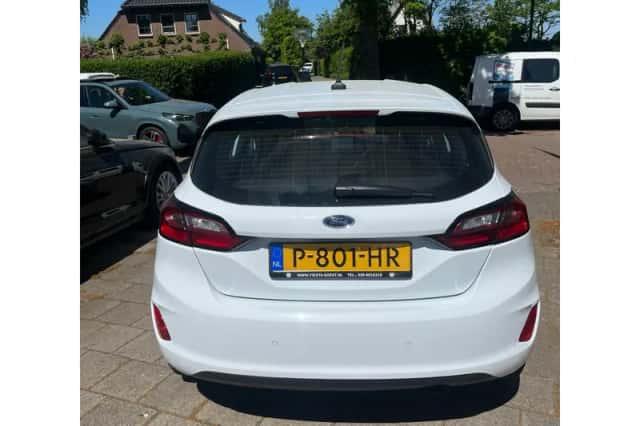 Ford Fiesta (2022) thumbnail 4