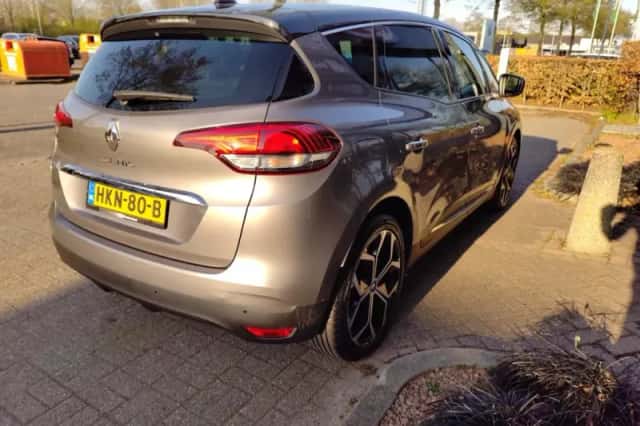 Renault Scénic (2022) thumbnail 5