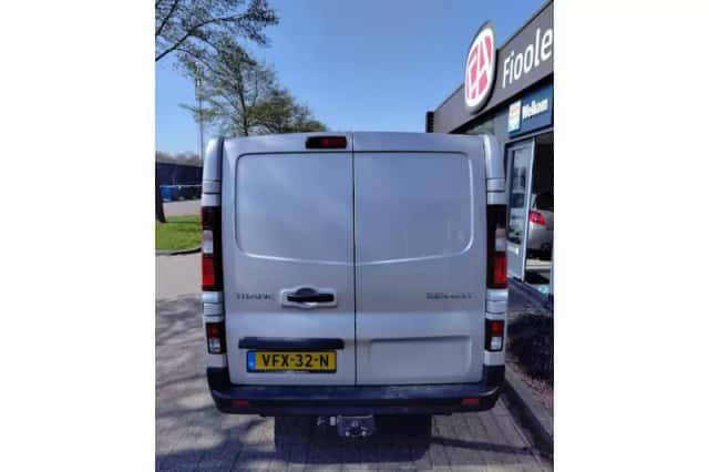 Renault Trafic (2020) thumbnail 4