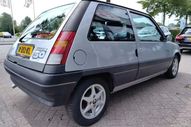 Renault 5 (1990) thumbnail 5
