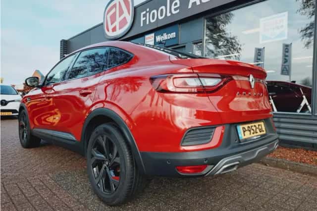 Renault Arkana (2021) thumbnail 4