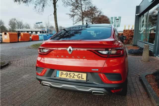 Renault Arkana (2021) thumbnail 5