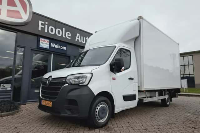 Renault Master (2021) thumbnail 2