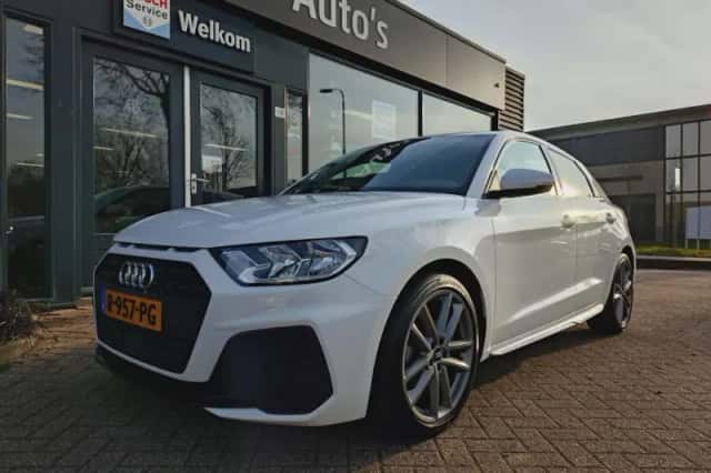 Audi A1 (2019) thumbnail 1