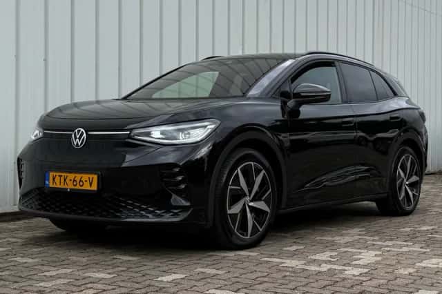Volkswagen ID.4 (2023) thumbnail 1