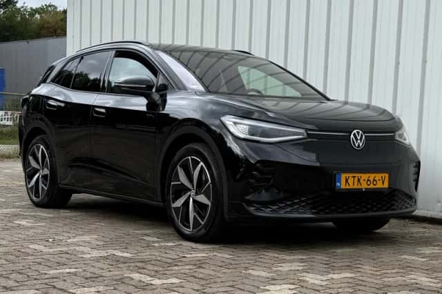 Volkswagen ID.4 (2023) thumbnail 2