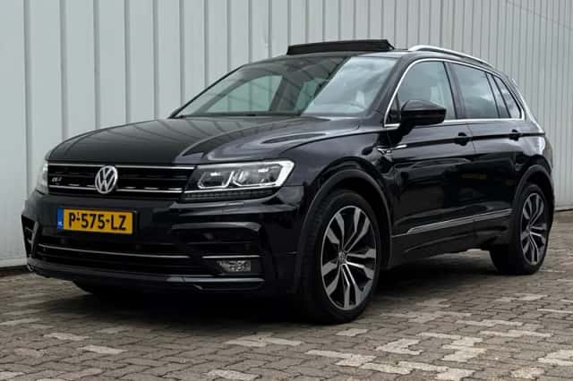Volkswagen Tiguan (2018) thumbnail 1