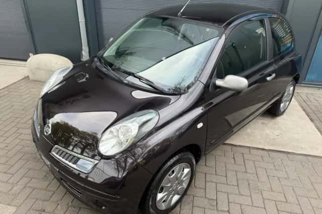 Nissan Micra (2009) thumbnail 3