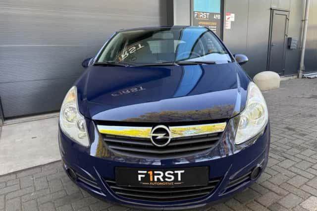 Opel Corsa (2002) thumbnail 2