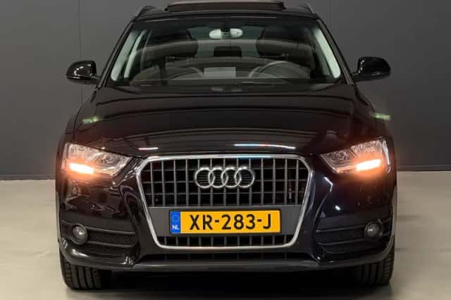 Audi Q3 (2014) thumbnail 2