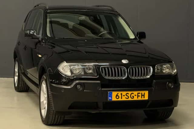 BMW X3 (2006) thumbnail 3