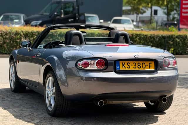 Mazda MX-5 (2006) thumbnail 6
