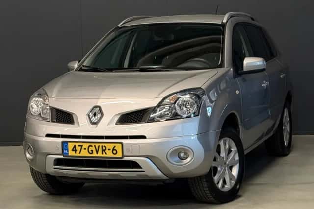 Renault Koleos (2008) thumbnail 1