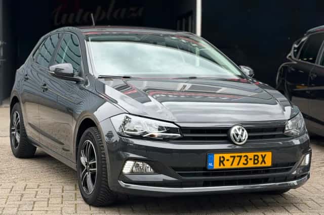 Volkswagen Polo (2020) thumbnail 2