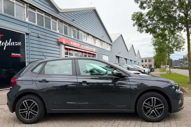 Volkswagen Polo (2020) thumbnail 3