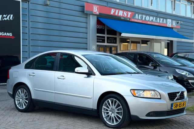Volvo S40 (2007) thumbnail 3