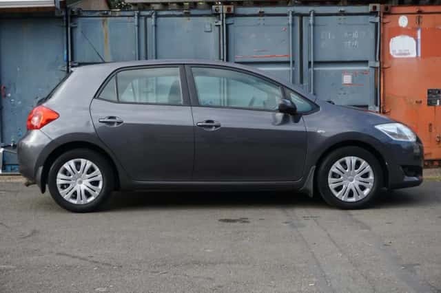 Toyota Auris (2007) thumbnail 6