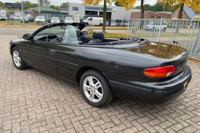 Chrysler Stratus (1999) thumbnail 3