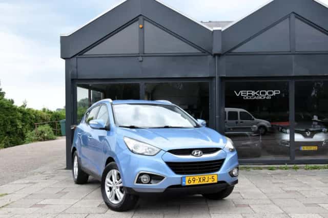 Hyundai ix35 (2012) thumbnail 3