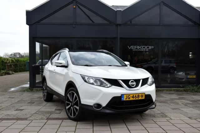 Nissan Qashqai (2016) thumbnail 4