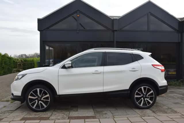 Nissan Qashqai (2016) thumbnail 6
