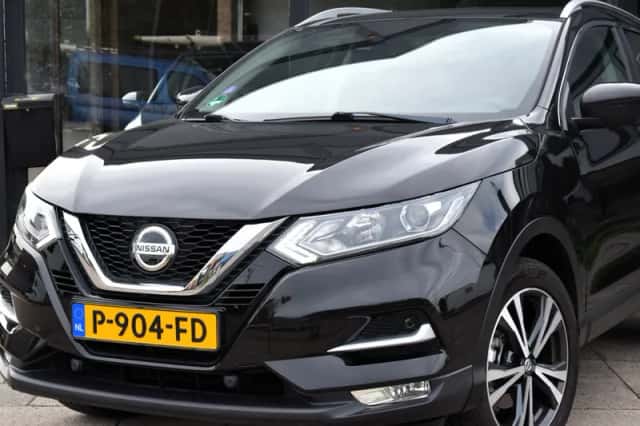 Nissan Qashqai (2018) thumbnail 2