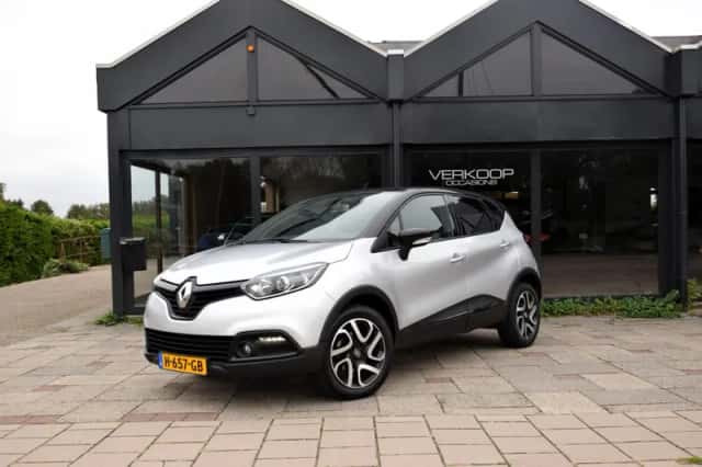 Renault Captur (2017) thumbnail 1