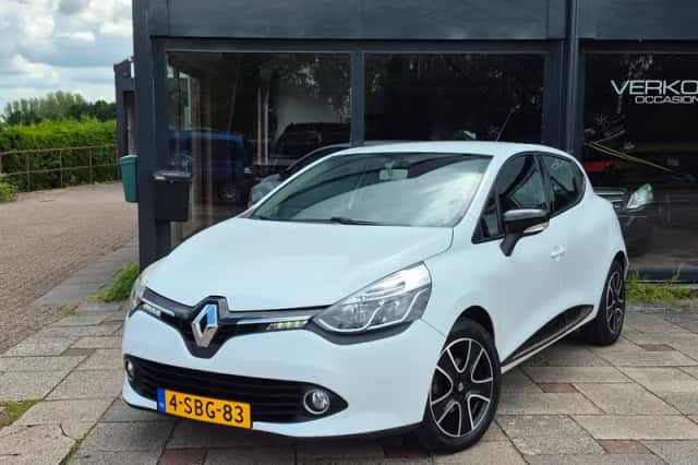 Renault Clio (2013) thumbnail 1