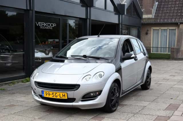 Smart Forfour (2006) thumbnail 4