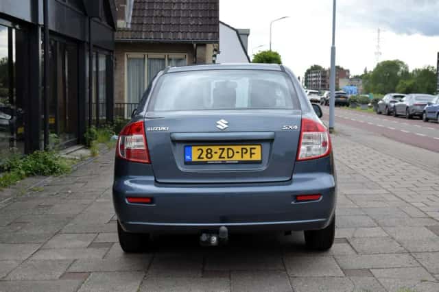Suzuki SX4 (2008) thumbnail 5