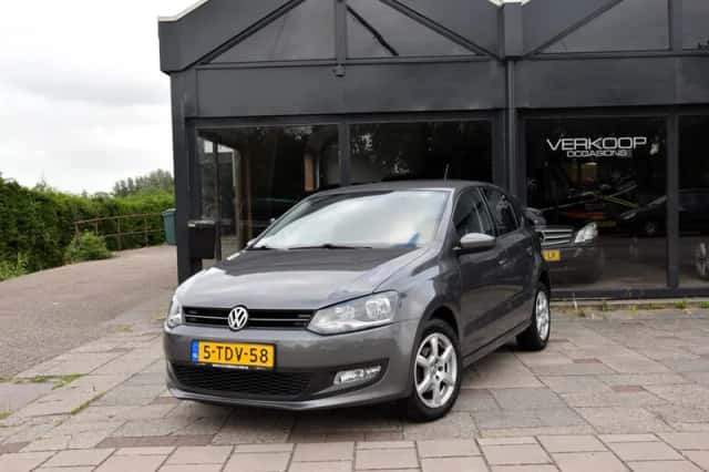 Volkswagen Polo (2014) thumbnail 1