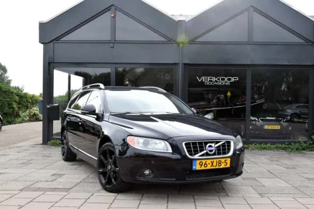 Volvo V70 (2012) thumbnail 4