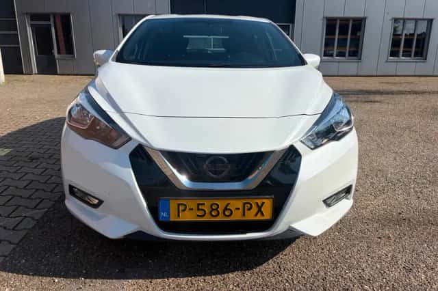 Nissan Micra (2018) thumbnail 2