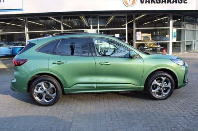 Ford Kuga (2026) thumbnail 6